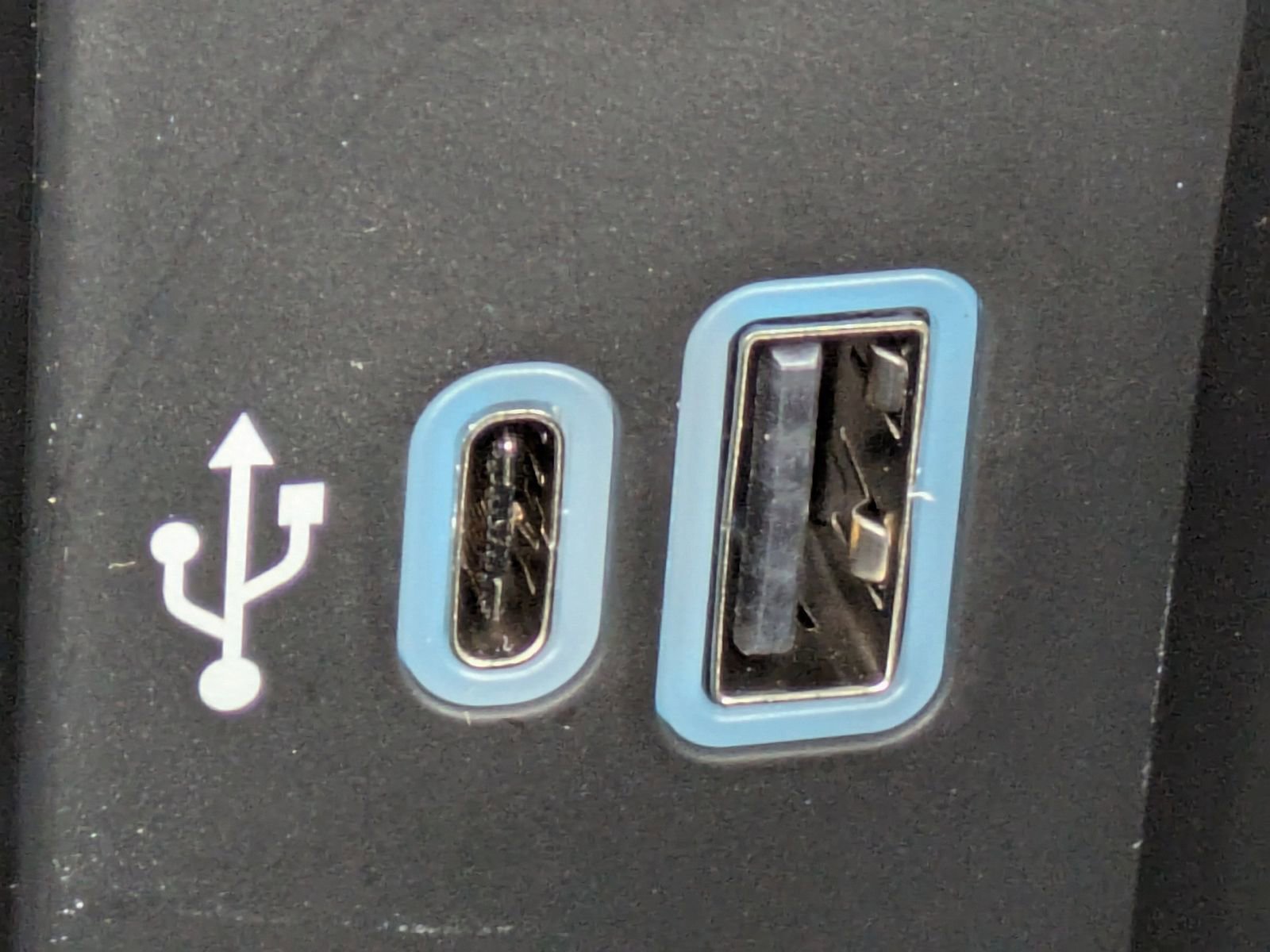 Certified 2026 Ford F250 Lariat w/ Black Appearance Package image 25