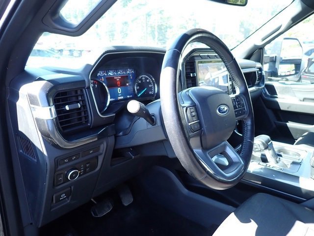 Certified 2022 Ford F150 XLT w/ Equipment Group 302A High image 17