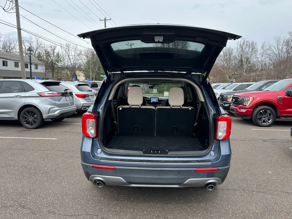 Certified 2021 Ford Explorer Limited w/ Equipment Group 301A image 9