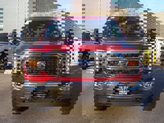 Certified 2022 Ford F150 XLT w/ Equipment Group 302A High image 5