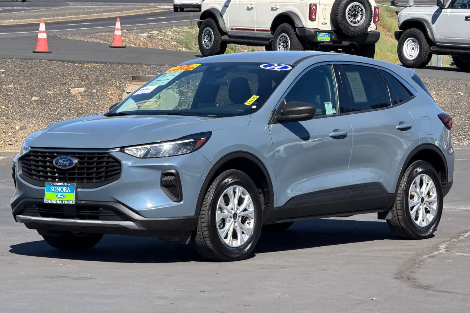 Certified 2024 Ford Escape Active AWD/4WD image 8