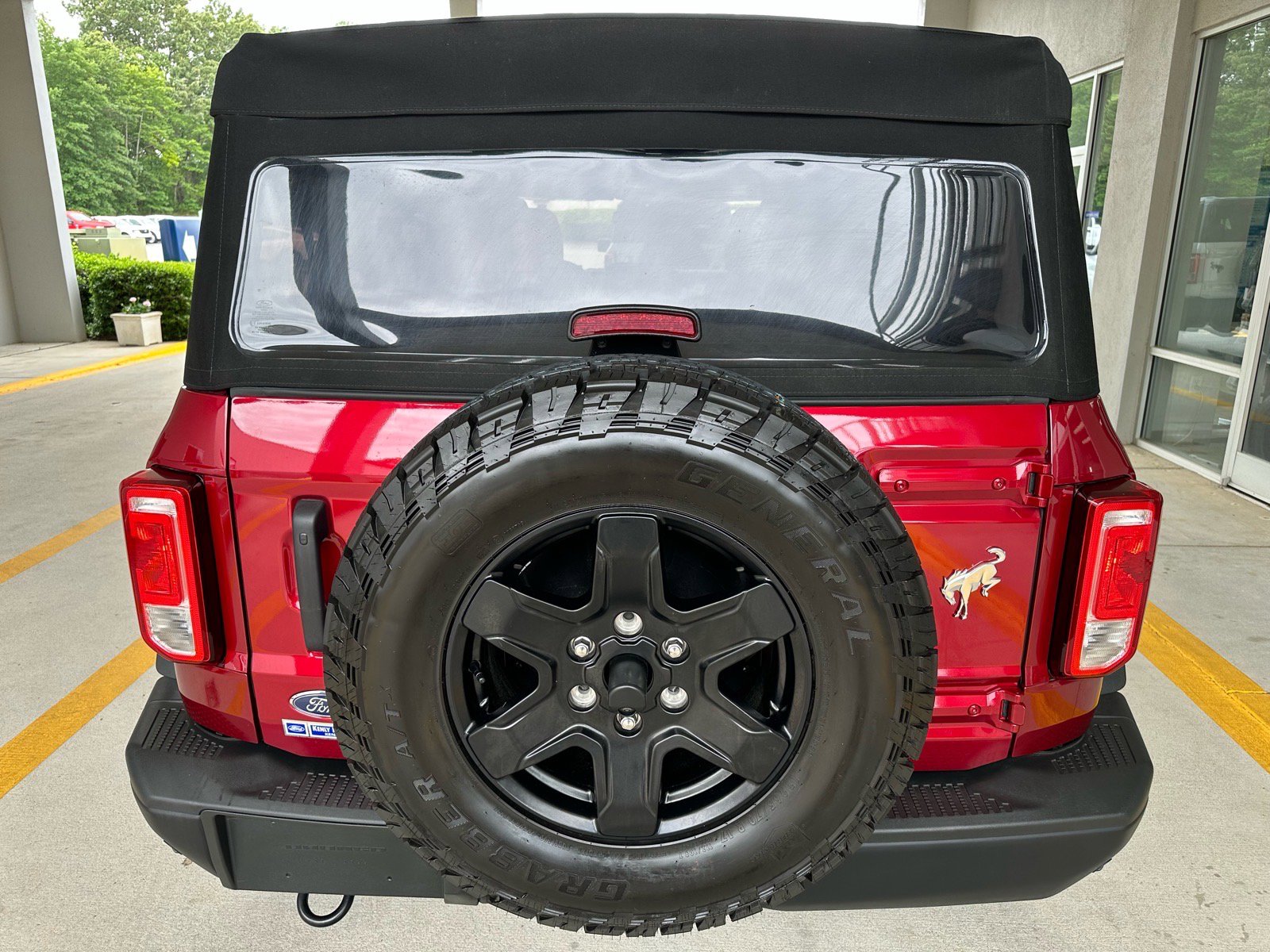 Certified 2025 Ford Bronco Big Bend w/ Black Diamond Package AWD/4WD image 12