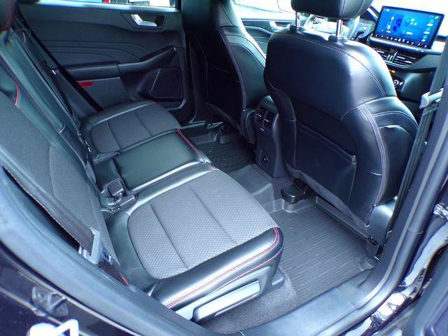 Certified 2024 Ford Escape ST-Line w/ Tech Pack #1 AWD/4WD image 12