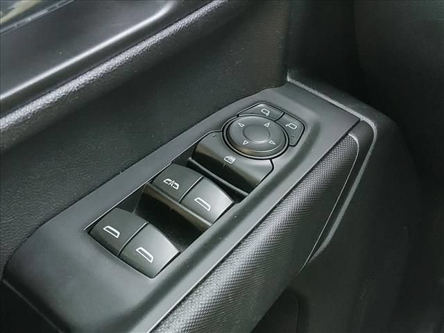 Used 2022 Chevrolet Silverado 1500 Custom AWD/4WD image 25