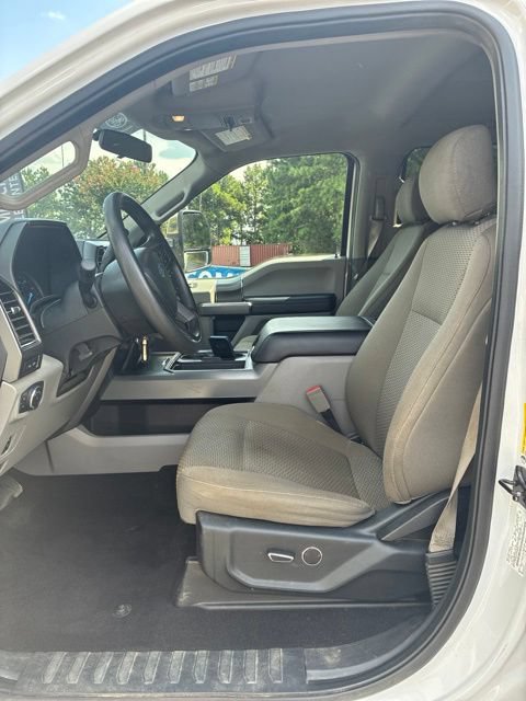 Certified 2019 Ford F250 XLT w/ XLT Premium Package AWD/4WD image 12