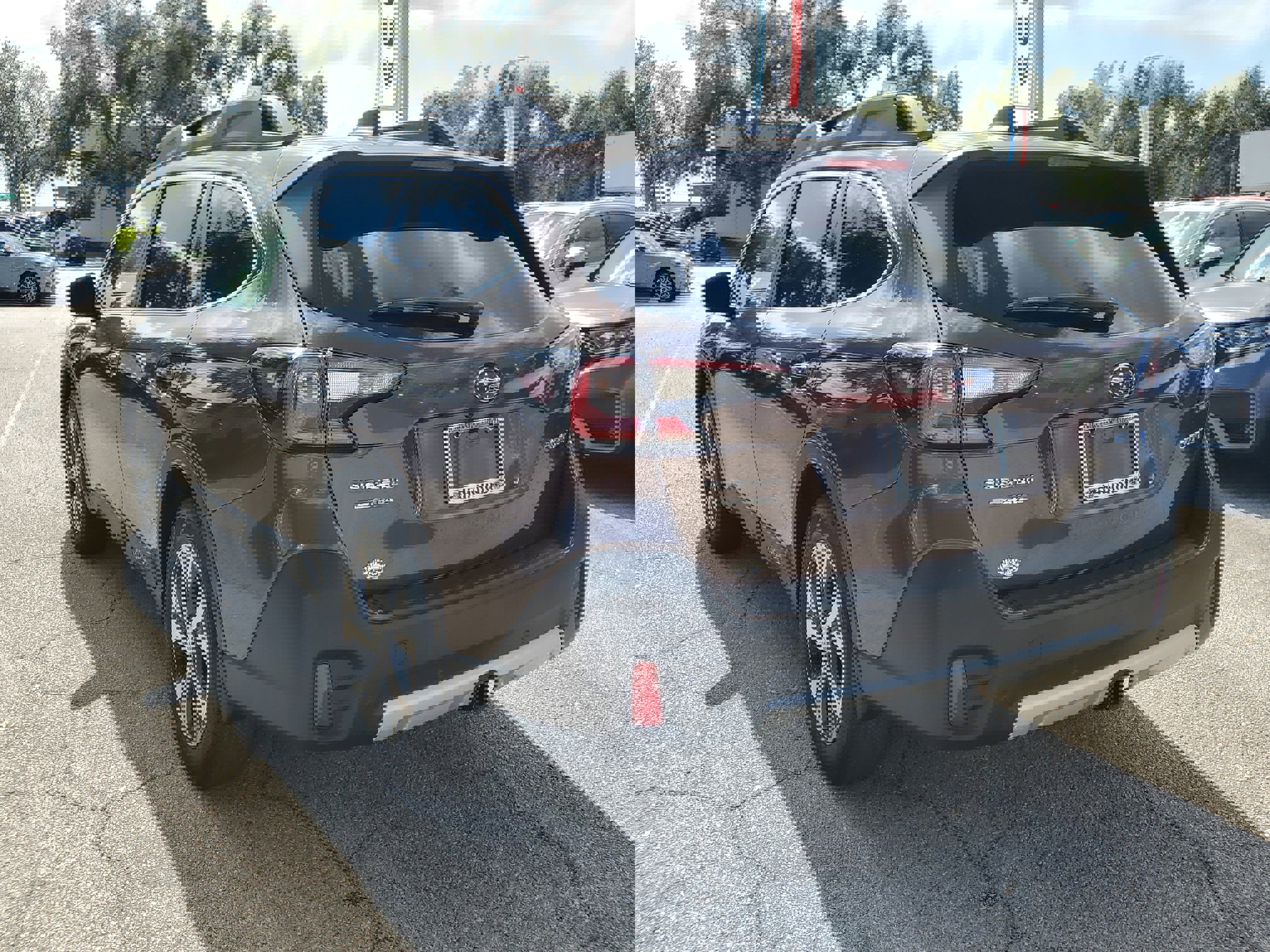 Used 2021 Subaru Outback Limited w/ Popular Package #2 image 3