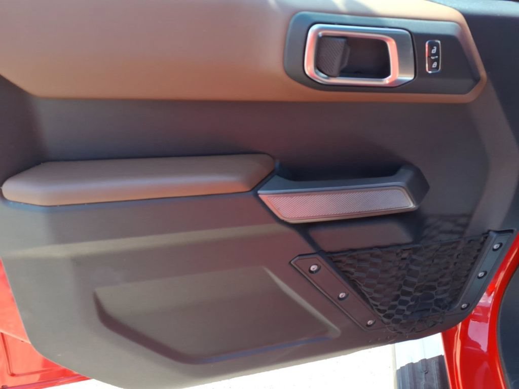 Certified 2023 Ford Bronco Outer Banks AWD/4WD image 12
