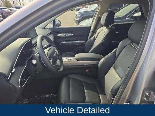 Used 2024 Genesis GV70 2.5T w/ Select Package AWD/4WD image 10