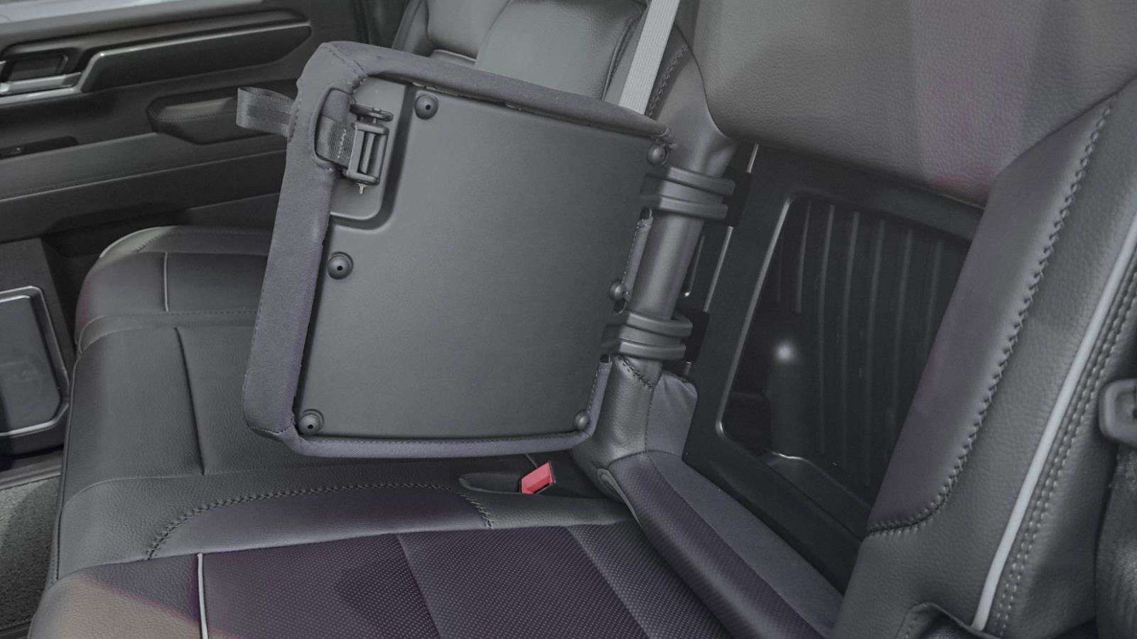 Used 2025 GMC Sierra 2500 Denali w/ Denali Reserve Package image 10