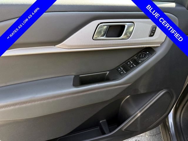 Certified 2025 Ford Explorer Active AWD/4WD image 10