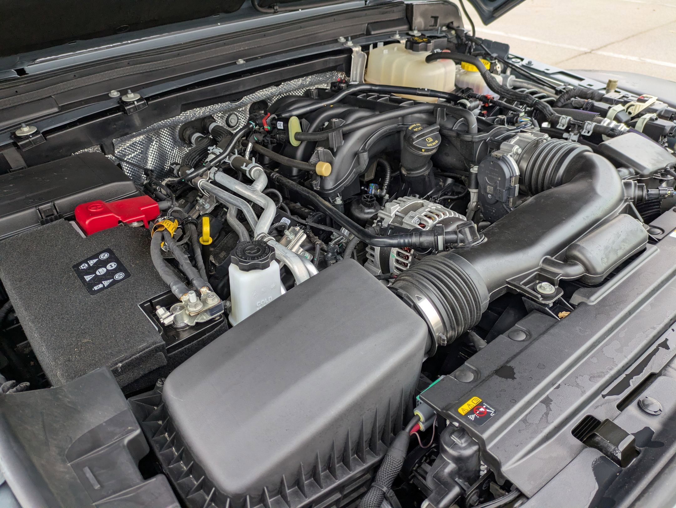 Used 2024 Jeep Wrangler Unlimited Rubicon w/ Technology Group image 45