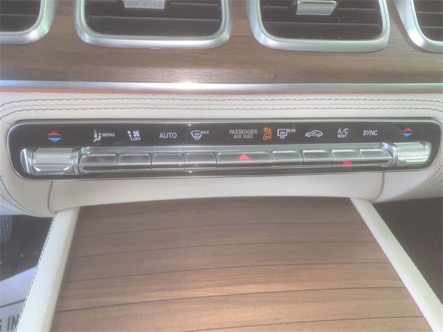 Used 2022 Mercedes-Benz GLS 450 4MATIC image 20