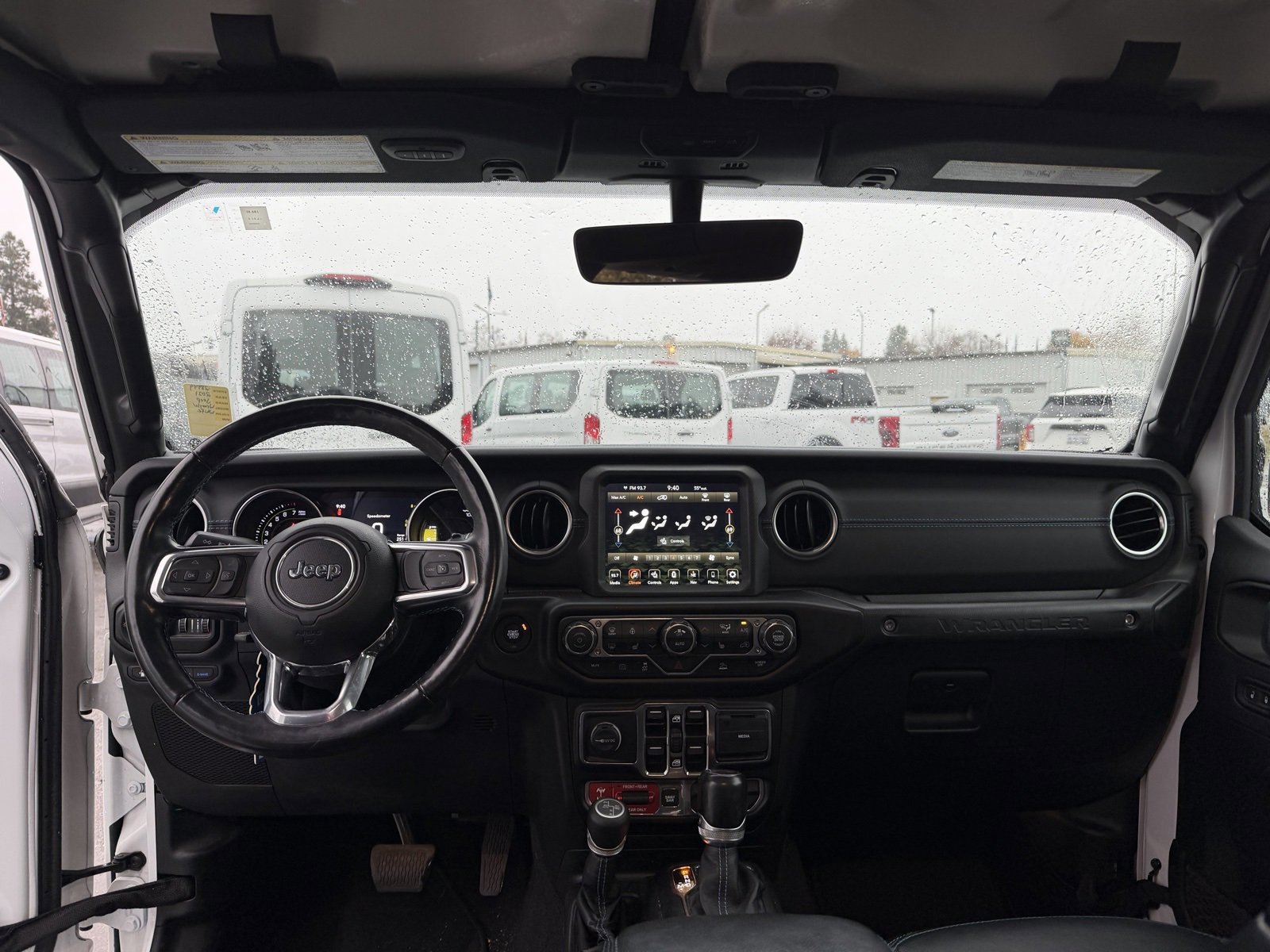 Used 2021 Jeep Wrangler Unlimited Rubicon 4xe w/ Steel Bumper Group image 11