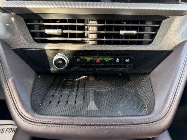 Certified 2025 Ford Explorer Platinum w/ LUX Leather Package image 19