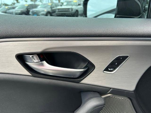 Used 2022 Acura TLX w/ Technology Package FWD image 18