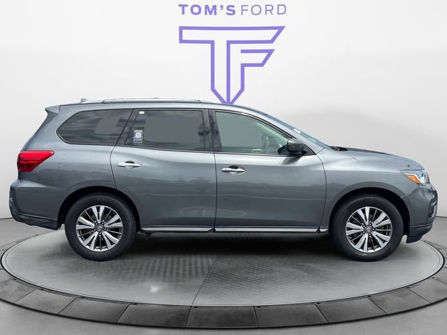 Used 2019 Nissan Pathfinder SV w/ SV All Weather Package AWD/4WD image 7