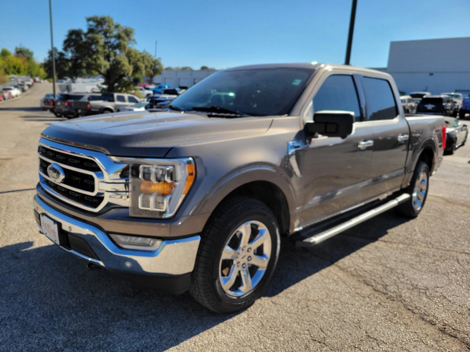 Certified 2023 Ford F150 XLT w/ Equipment Group 302A High image 7