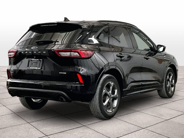 Certified 2023 Ford Escape ST-Line w/ Tech Pack #1 AWD/4WD image 11