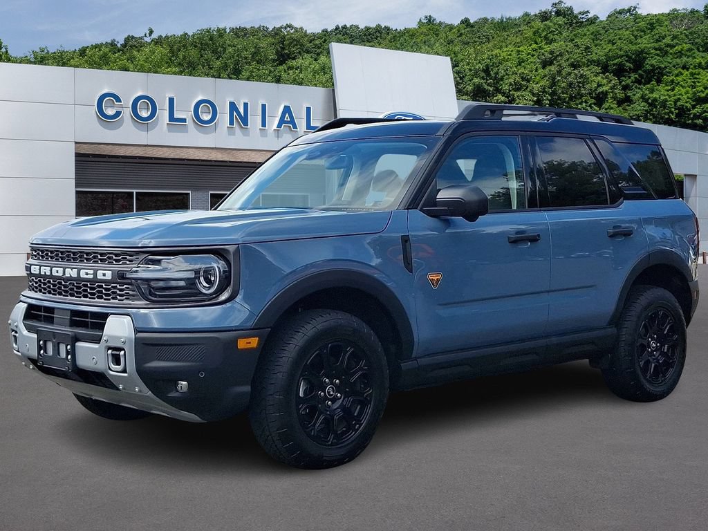 Certified 2025 Ford Bronco Sport Badlands w/ Badlands Tech Package AWD/4WD image 3