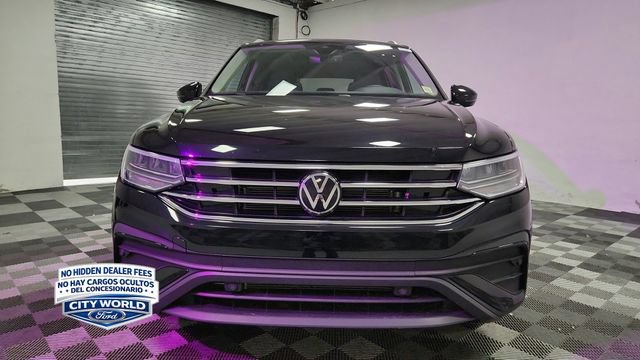 Used 2024 Volkswagen Tiguan Wolfsburg Edition AWD/4WD image 3