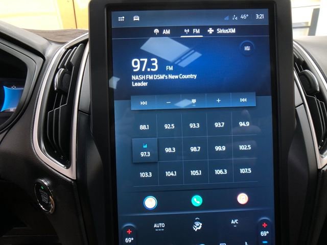 Certified 2022 Ford Edge ST-Line image 15