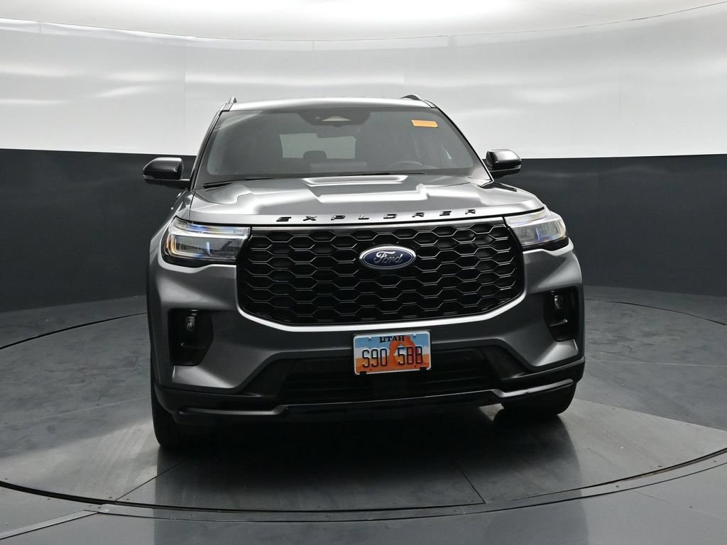 Certified 2025 Ford Explorer ST-Line w/ ST-Line Street Pack AWD/4WD image 52