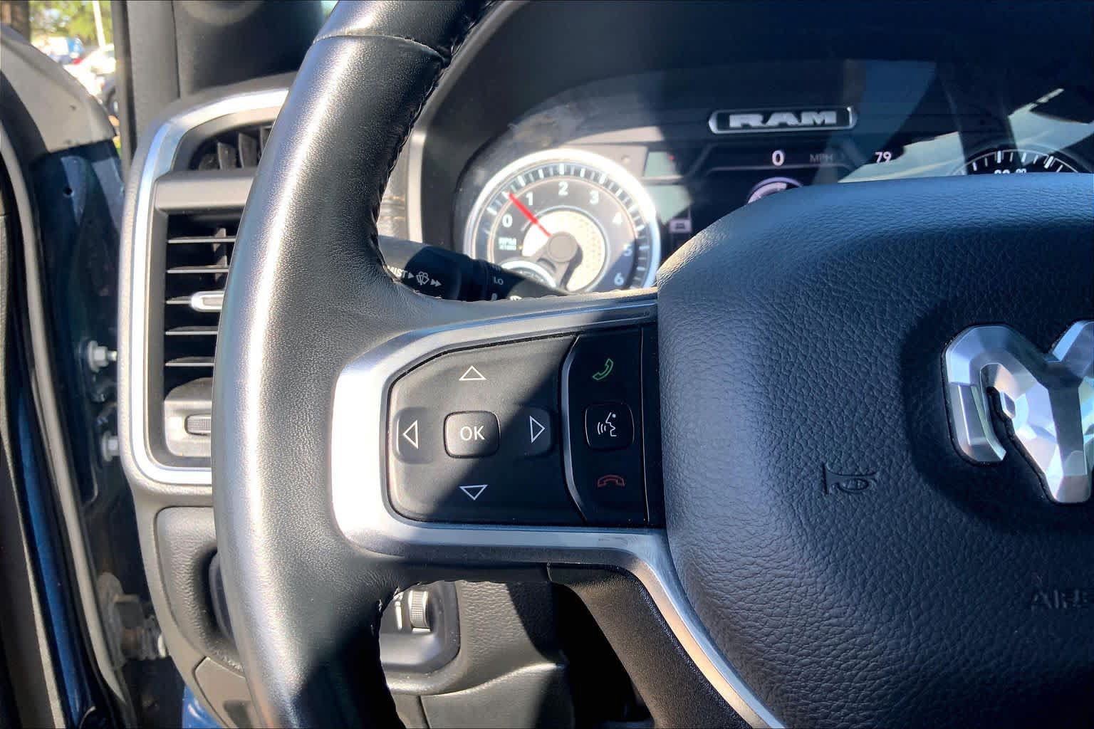 Used 2024 RAM 1500 Laramie AWD/4WD image 24