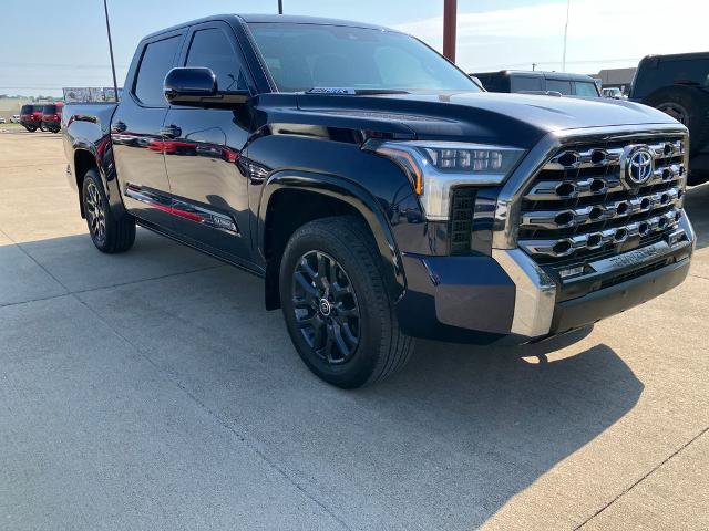 Used 2024 Toyota Tundra Platinum AWD/4WD image 7