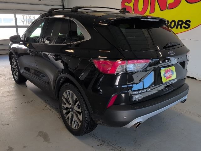 Certified 2021 Ford Escape Titanium image 3