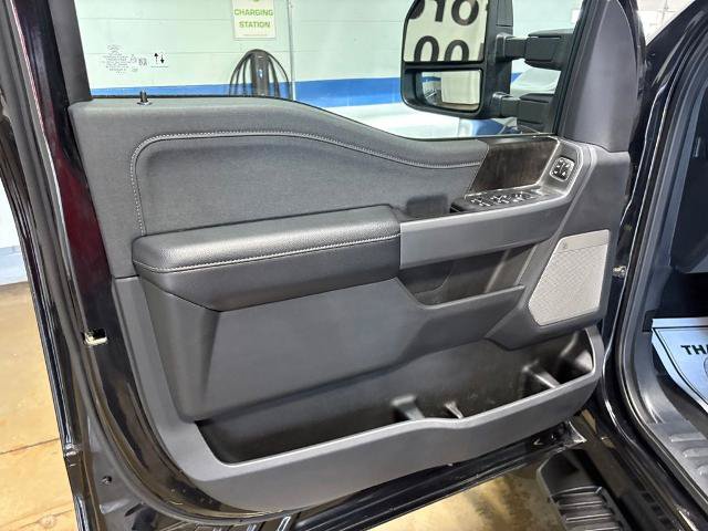 Certified 2023 Ford F250 Lariat w/ Lariat Ultimate Package AWD/4WD image 24
