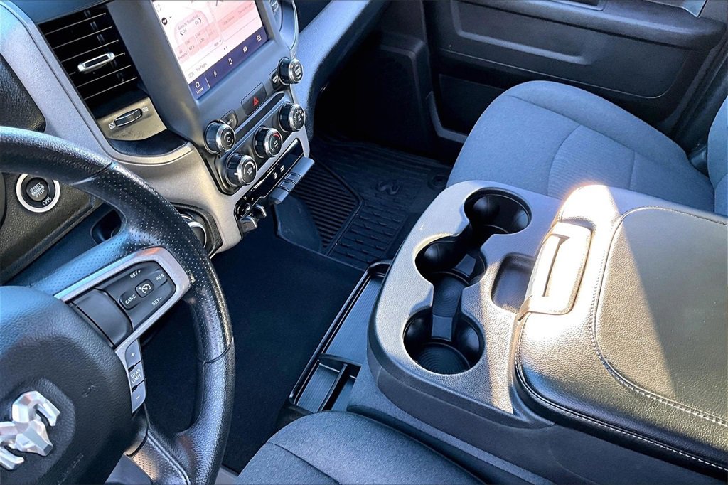 Used 2024 RAM 2500 Tradesman w/ Chrome Appearance Group image 15