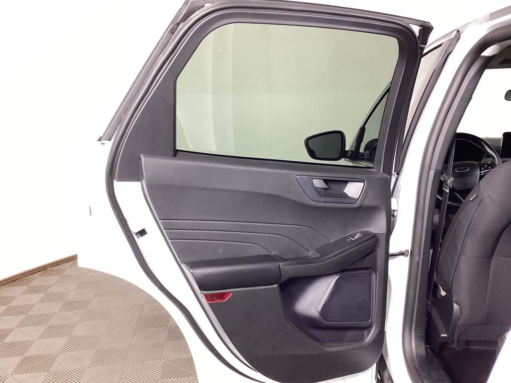 Certified 2024 Ford Escape Active AWD/4WD image 12