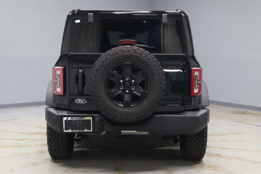 Certified 2025 Ford Bronco Outer Banks w/ Black Appearance Package AWD/4WD image 9
