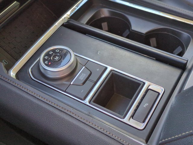 Certified 2024 Ford Expedition XLT RWD image 26