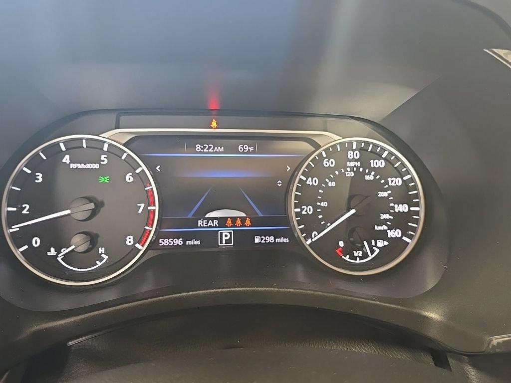 Used 2024 Nissan Sentra SV FWD image 5