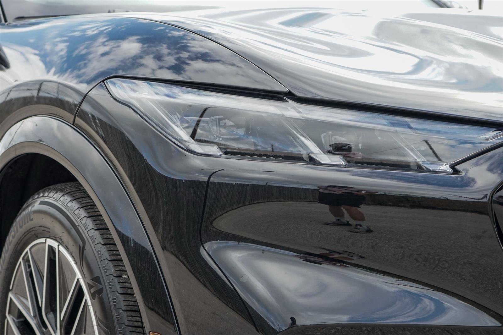 Certified 2025 Ford Mustang Mach-E Premium AWD/4WD image 8