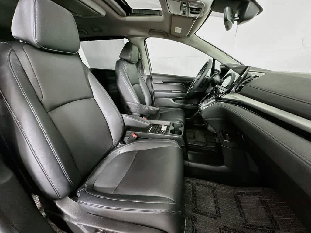 Used 2024 Honda Odyssey Touring image 15