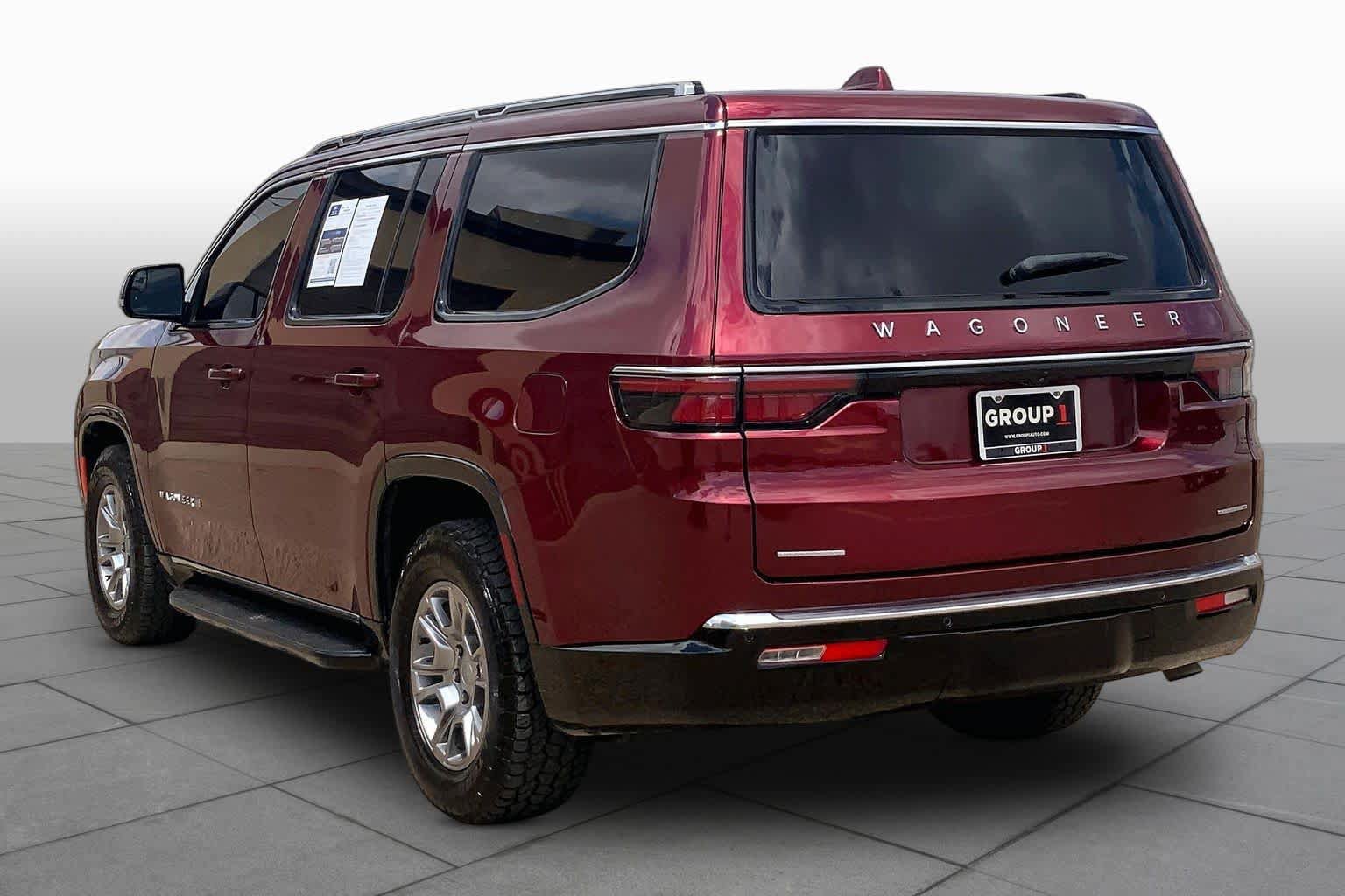 Used 2022 Jeep Wagoneer Series I AWD/4WD image 11