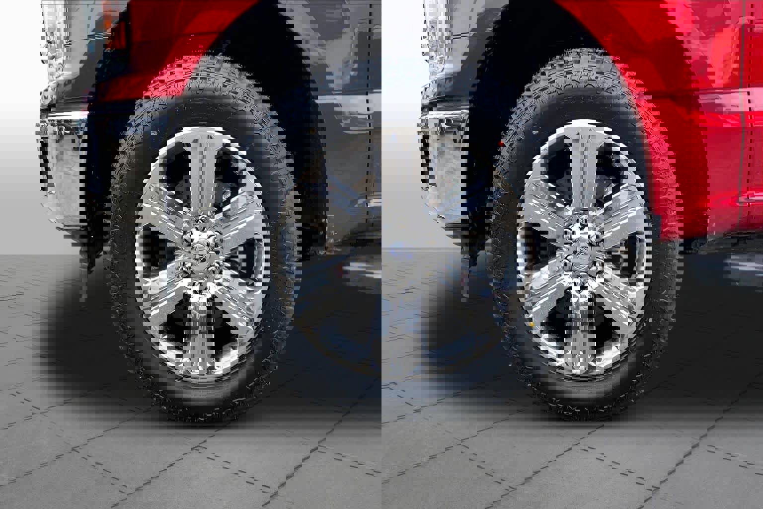 Certified 2018 Ford F150 XLT w/ Equipment Group 302A Luxury AWD/4WD image 13