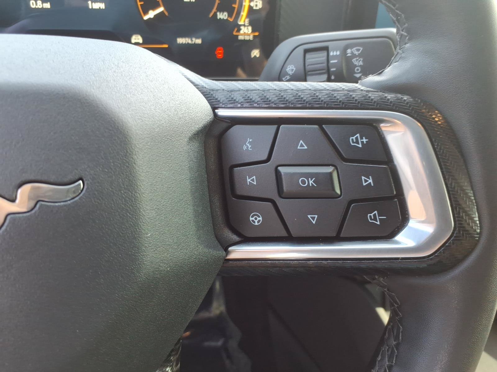 Certified 2025 Ford Mustang Coupe RWD image 16