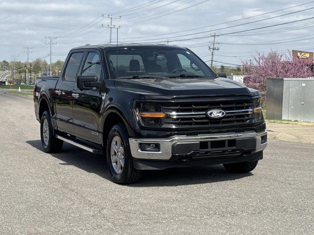 Certified 2024 Ford F150 XLT w/ Mobile Office Package image 3