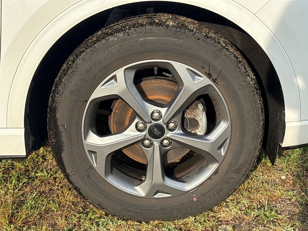 Certified 2023 Ford Escape ST-Line w/ Tech Pack #1 AWD/4WD image 8