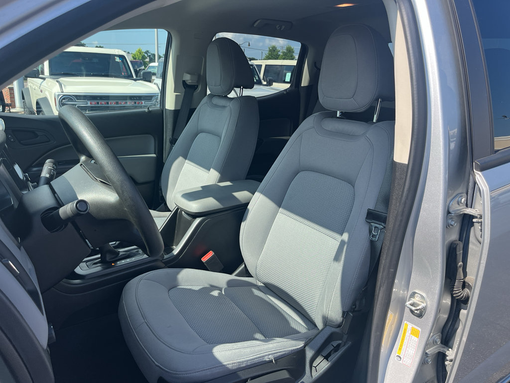 Used 2019 Chevrolet Colorado W/T w/ WT Convenience Package RWD image 15