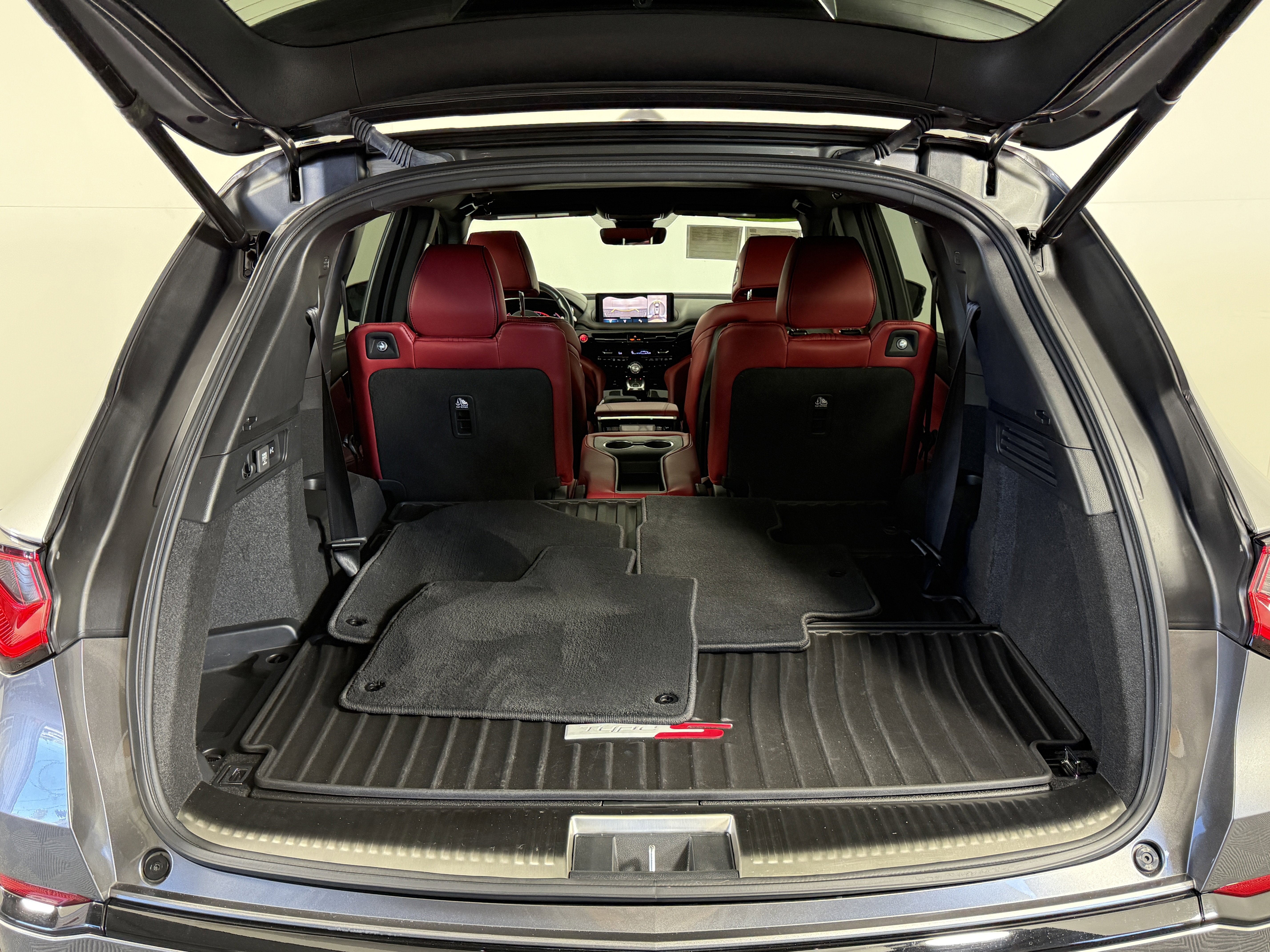 Used 2024 Acura MDX Type S image 9