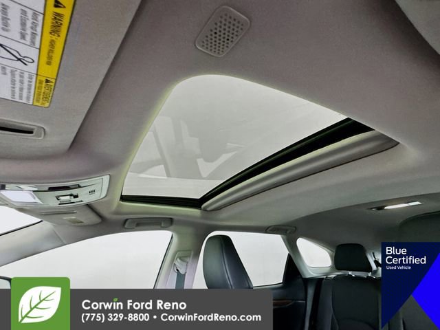 Used 2022 Lexus RX 350L Premium w/ Premium Package AWD/4WD image 26
