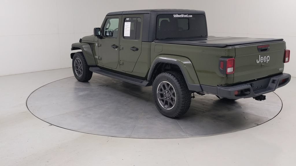 Used 2022 Jeep Gladiator Overland w/ Dual Top Group AWD/4WD image 16