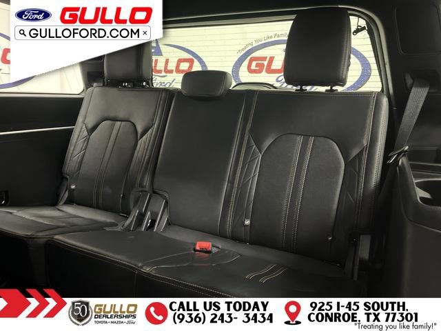 Certified 2023 Ford Expedition Platinum RWD image 16