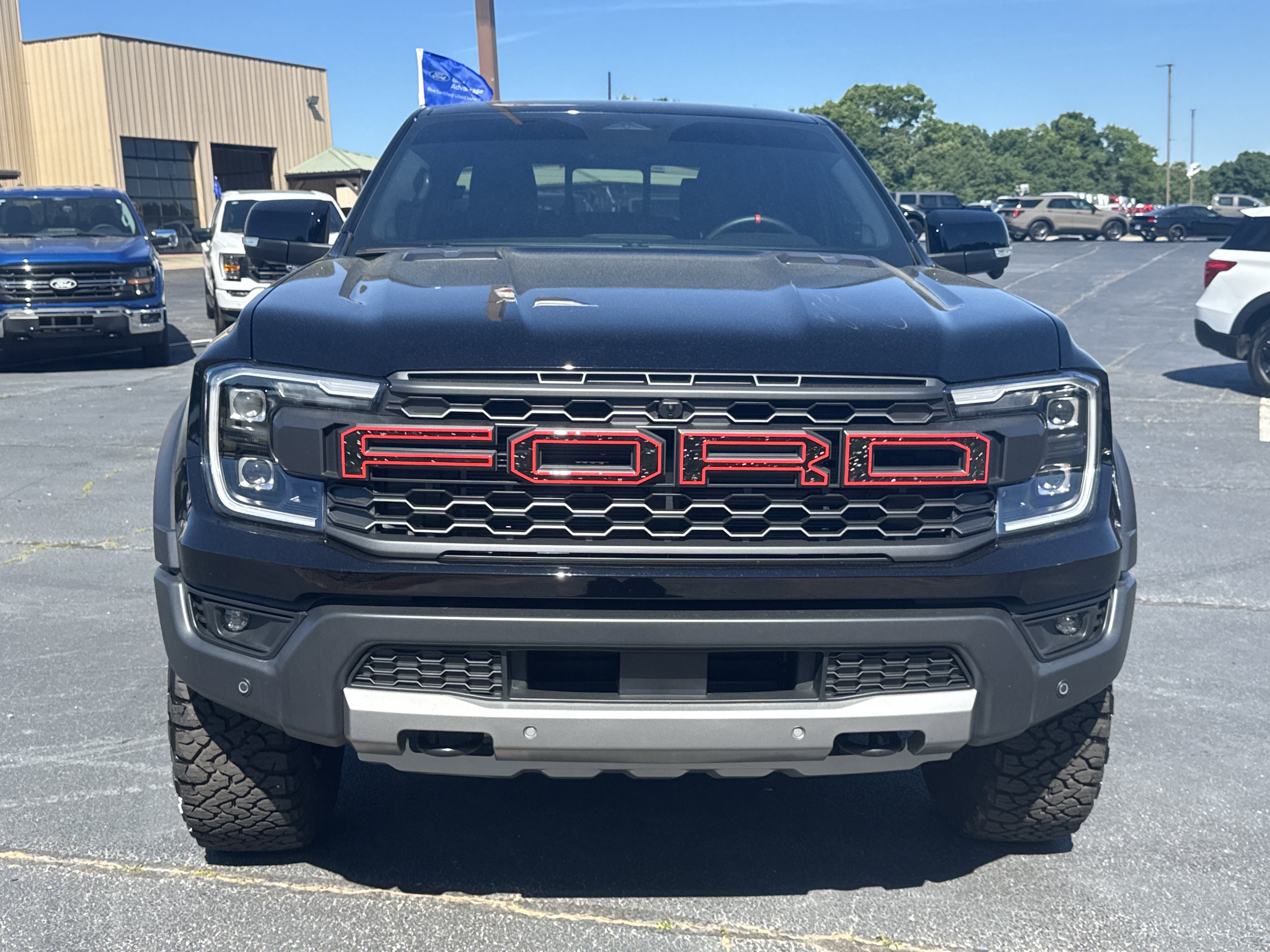 Certified 2025 Ford Ranger Raptor AWD/4WD image 7