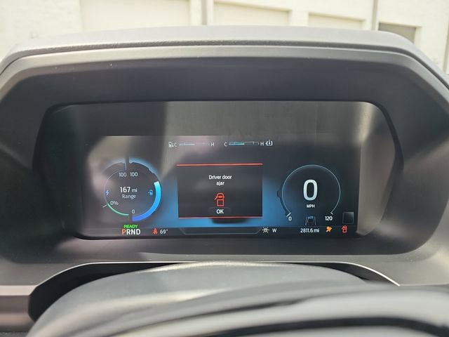 Certified 2022 Ford F150 Lightning Platinum image 19