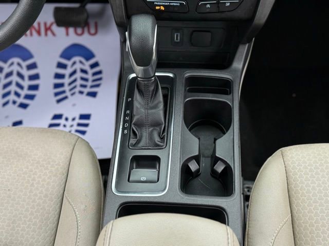 Certified 2019 Ford Escape SE image 30